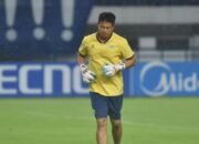 Persib Bandung Masukkan Nama Made Wirawan ke Daftar Pemain, Meski Sudah Gantung Sarung Tangan