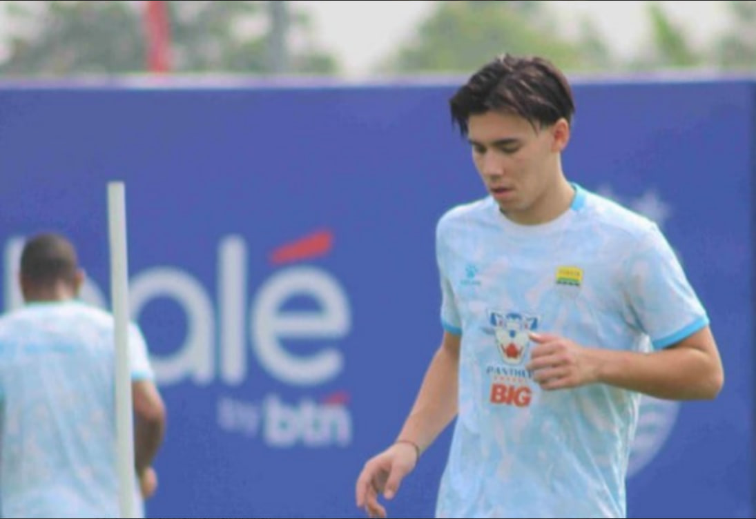 Amunisi Baru Persib: Kembalinya Sang Kapten Dedi Kusnandar dan Kehadiran Dion Markx