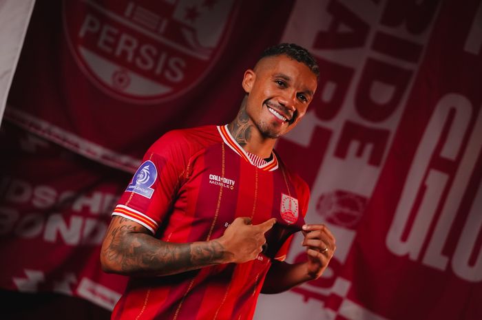 RESMI – Persis Solo Tambah Amunisi di Paruh Musim, Gelandang Brasil Dimitri Lima Resmi Bergabung