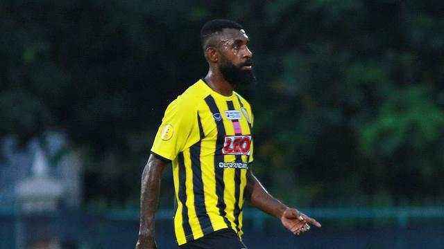 Liga Indonesia Dipenuhi Pemain Asing, Yanto Basna Ajak Talenta Lokal Berkarier ke Luar Negeri