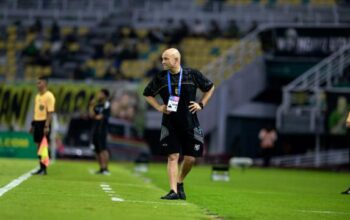 Misi Curi Poin di Samarinda: Bernardo Tavares Racik Taktik Khusus Jelang Borneo FC vs Persebaya