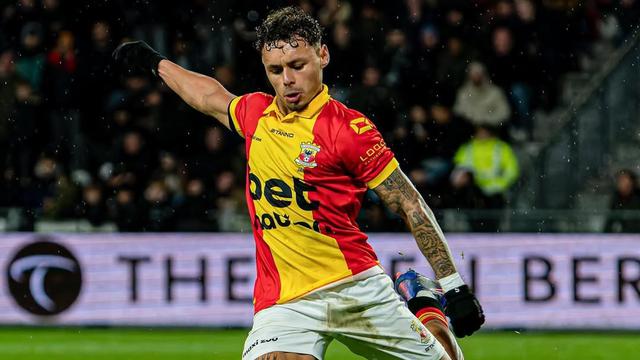 Bek Go Ahead Eagles di Eredivisie