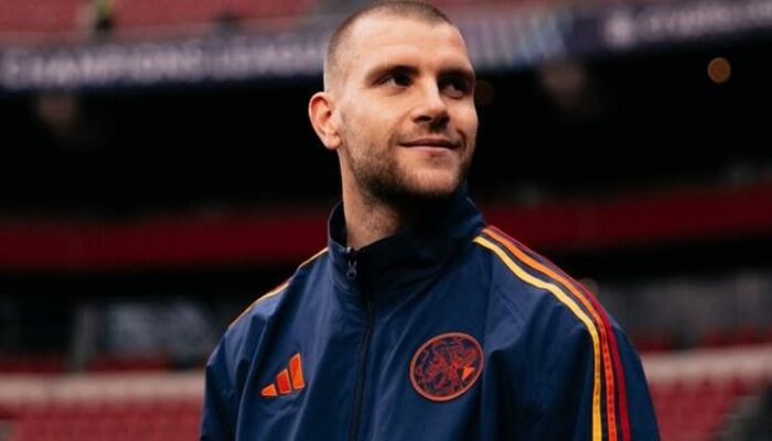 Setelah Tampil Solid Bersama Ajax, Maarten Paes Fokus Perkuat Timnas Indonesia di FIFA Series 2026