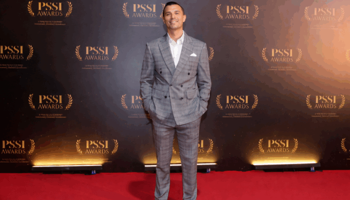Kiper Timnas Indonesia, Emil Audero Mulyadi dalam acara PSSI Awards 2026