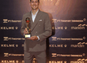Bek Timnas Indonesia dan Sassuolo, Jay Idzes, terpilih sebagai pemain terbaik atau Player of the Year pada ajang PSSI Awards yang digelar di Jakarta, Sabtu (