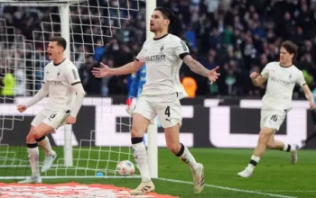 Kevin Diks Jadi Pahlawan di Injury Time, Borussia Mönchengladbach Akhiri Paceklik Poin