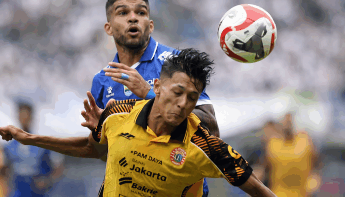 Misi Hat-trick Persib Bandung: Menjaga Fokus di Puncak Klasemen dan Melawan Ego Sendiri