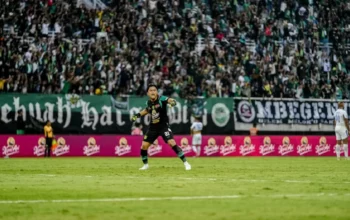 Kiper Persebaya Surabaya, Ernando Ari gagal tembus timnas Indonesia/foto dok Persebaya Surabaya