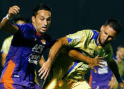 Persib vs Persik di GBLA: Bojan Hodak Prediksi Perlawanan Sengit Macan Putih