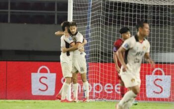 PSBS Biak Siap Hadapi Persik Kediri, Marian Mihail Nilai Lawan Bermain Teknis dan Tanpa Tekanan