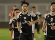 Kevin Diks jadi pemain Indonesia pertama yang sandang ban kapten di Bundesliga/foto dok PSSI