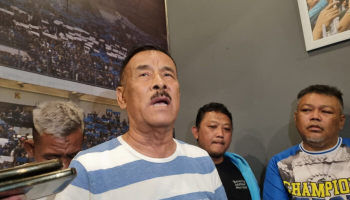 Bos Persib Bandung Keberatan Kepemimpinan Wasit Saat Hadapi Persebaya Surabaya, Ajukan Permintaan Wasit Asing