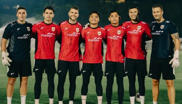 Damian Van Rensburg, yang sebelumnya melatih kiper Dewa United, kini bergabung dengan Timnas Indonesia.