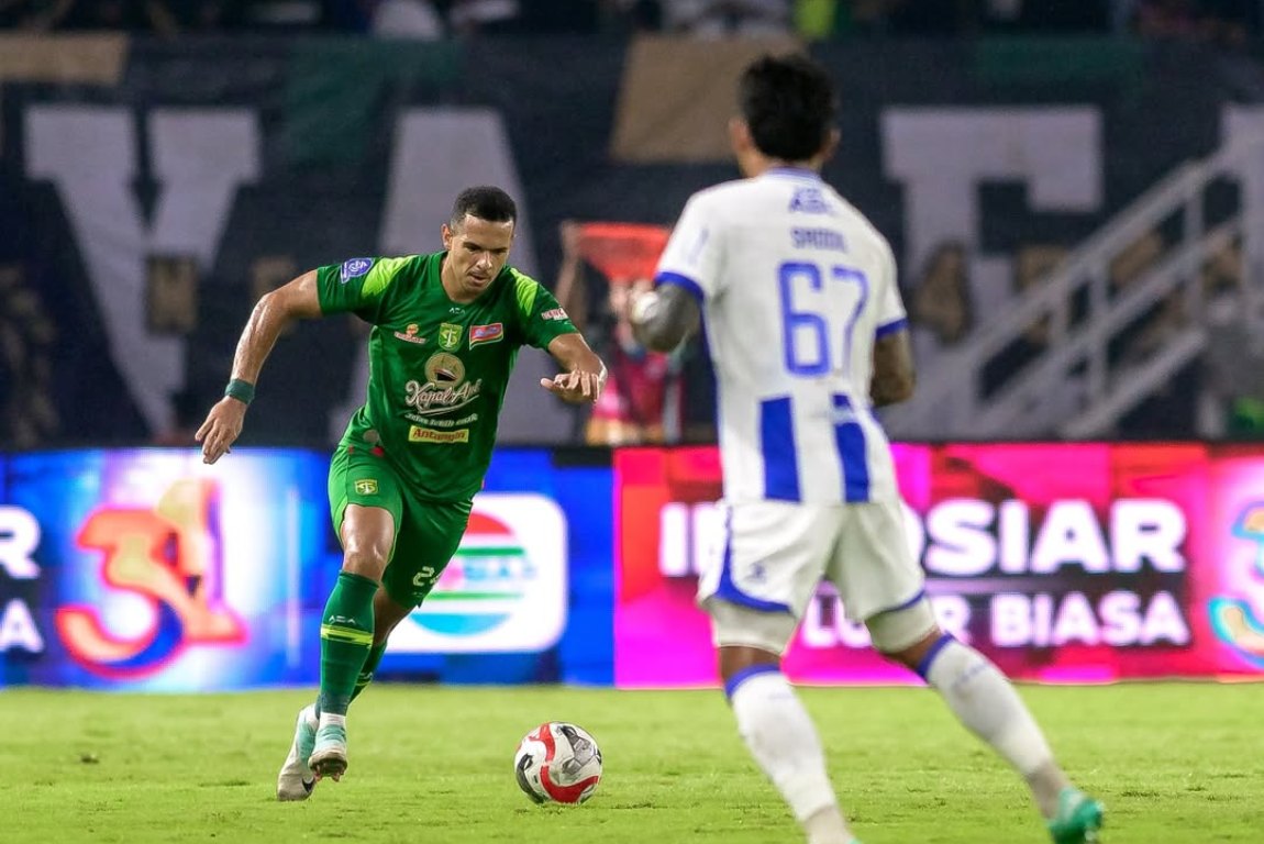 Babak Pertama Persebaya vs Persib di Super League 2025-2026: Bajul Ijo Memimpin 1-0