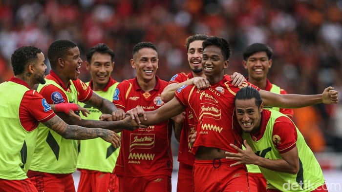 Klasemen Super League 2025/2026: Persija dan Borneo FC Berbagi Angka, Persib Masih Teratas