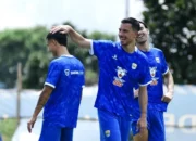Eliano Reijnders Targetkan Kemenangan Persib atas Borneo FC Demi Jarak Aman di Puncak Klasemen