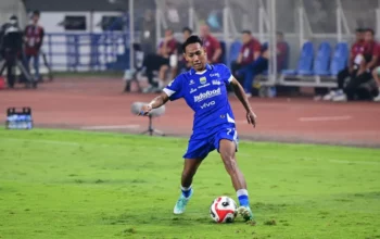 Beckham Pilih Fokus Jaga Konsistensi Persib, Tak Peduli Hasil Pesaing