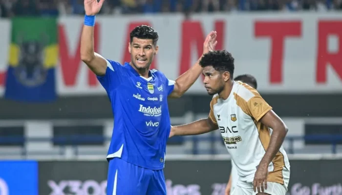 Analisis Ketangguhan Lini Pertahanan Persib