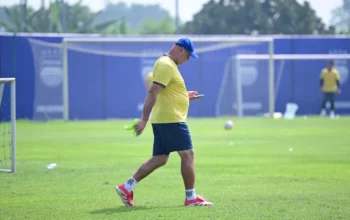 Pelatih Persib, Bojan Hodak