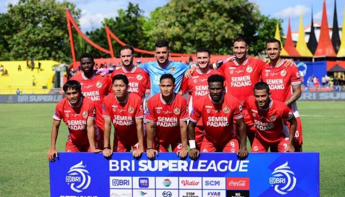 Starting XI Semen Padang pada laga BRI Super League 2025/2026