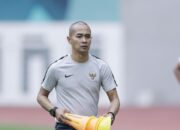 Kurniawan Dwi Yulianto saat masih menjadi staff pelatih Timnas Indonesia