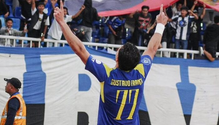 Gustafo Franca melakukan selebrasi dalam laga Arema FC vs Semen Padang di BRI Super League 2025/2026