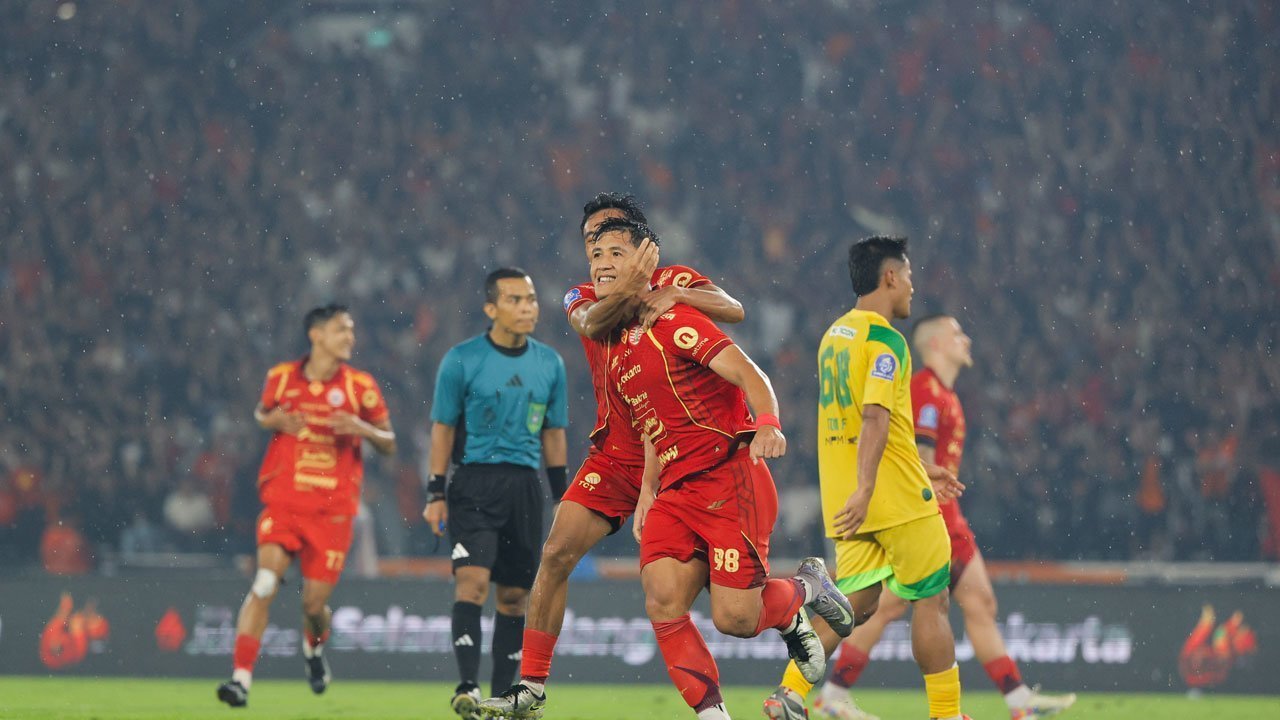 Selebrasi Eksel Runtukahu di laga Persija Jakarta vs Persebaya di BRI Super League, Sabtu (11/04/2026