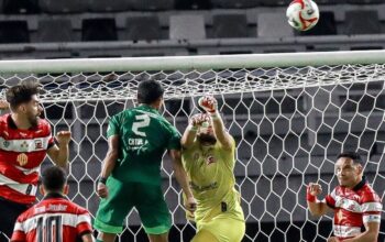 Madura United Tumbangkan Persebaya, Gol Lulinha Jadi Penentu