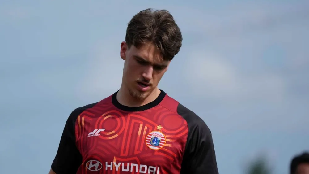 Mauro Zijlstra Didera Cedera, Absen Hingga Dua Bulan