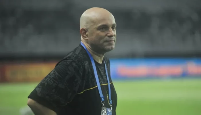 Persebaya Siap Hadapi Ujian Berat di GBK, Tavares Tekankan Kesiapan Taktik dan Mental