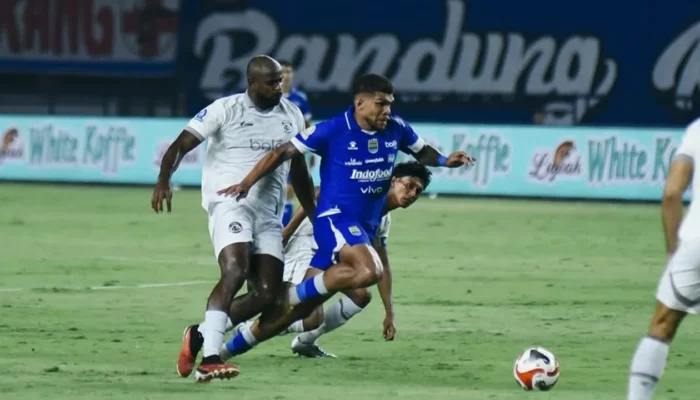 Persib Bandung Ditahan Imbang Arema FC, Perebutan Gelar Semakin Ketat