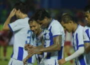 Persib tekuk Semen Padang 2-0 berkat dua gol Ramon Tanque