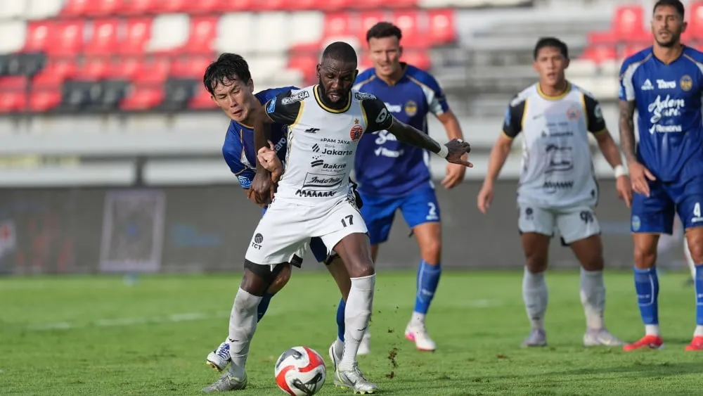 Persija Gagal Maksimalkan Peluang, Tertahan Imbang