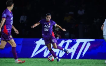 Kapten Persik Kediri, Ezra Walian diharapkan dapat kembali tampil di laga kontra Madura United