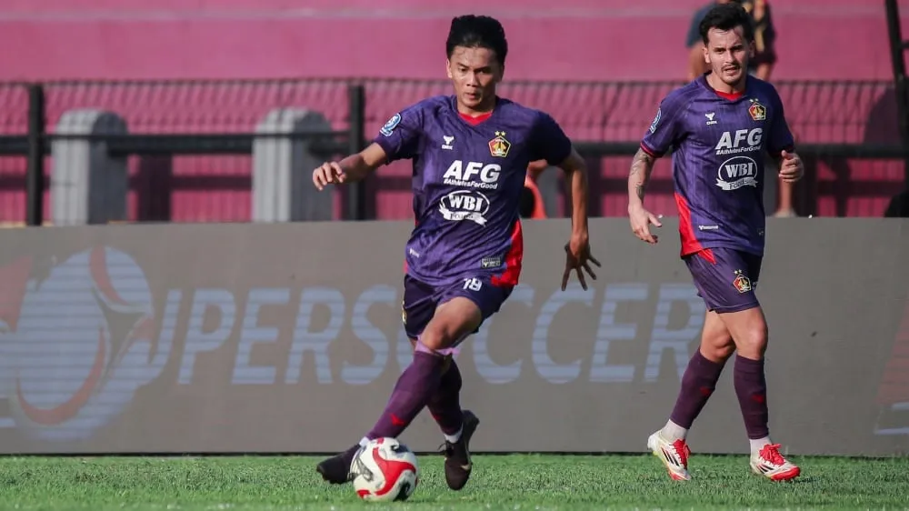 Semangat Pemain Muda Persik Berkilau di Tengah Persaingan Ketat