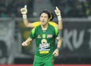 Tavares Tekankan Mental Positif Jelang Laga Persebaya