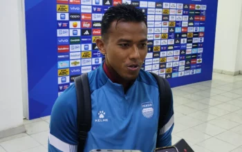 Kiper Persib, Teja Paku Alam