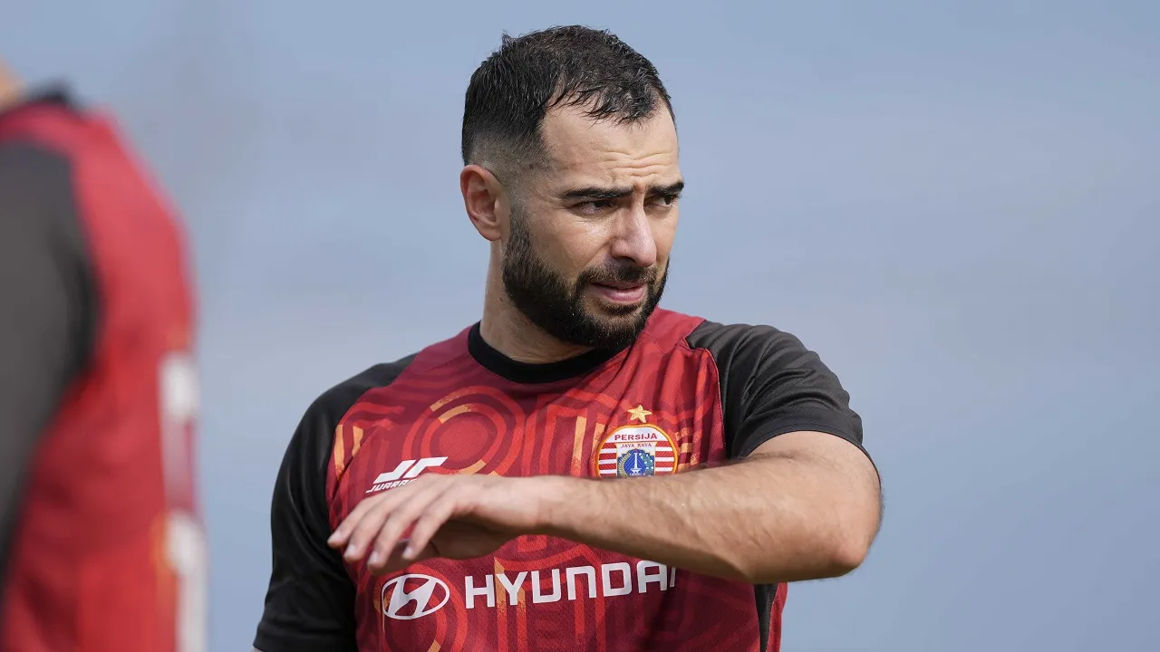 Pemain bertahan Persija Jakarta, Jordi Amat kembali berlatih