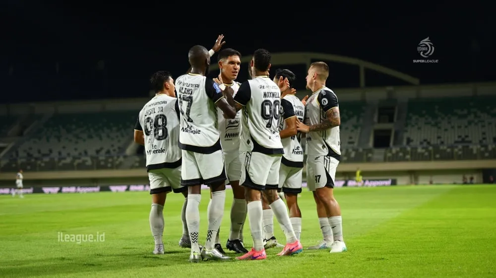 Van Basty Sousa Soroti Pentingnya Kemenangan Persija atas PSBS